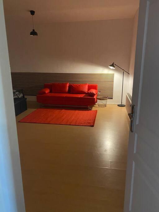 B12 - Bohdanecska 12 Appartement Pardubice Buitenkant foto